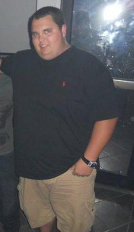 "Am crezut ca o sa mor virgin, dar femeile mor acum dupa mine". Cum arata dupa ce a slabit 95 de kg