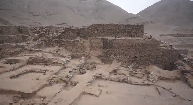 Au distrus intr-o secunda o piramida veche de 5.000 de ani! VIDEO