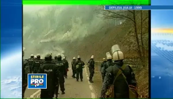 RADU VASILE A MURIT. Portretul unui premier al Romaniei intr-o perioada dificila politic si economic