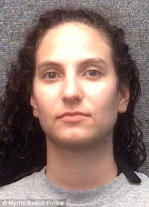 Au uitat un detaliu important intr-un moment de pasiune. Imediat s-au trezit cu politia la usa