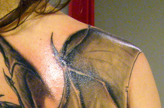 "Am vrut sa impresionez femeile, dar acum toate rad de mine". Cum a iesit tatuajul acestui barbat