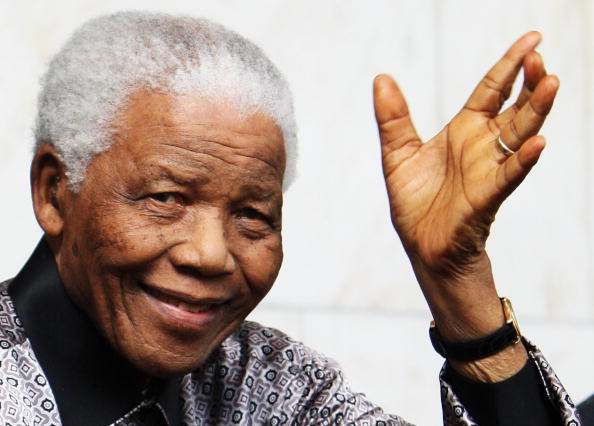 Nelson Mandela "face progrese lente dar regulate", anunta presedintia sud-africana