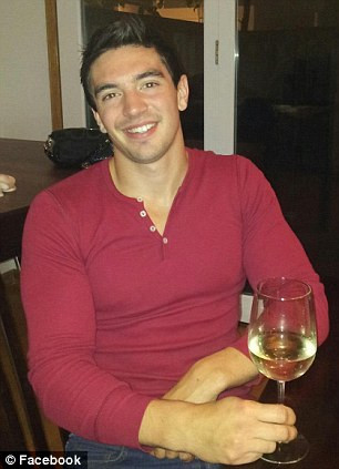 Milioane de femei l-au adorat pana sa-i afle secretul. "Cariera lui e compromisa definitiv"