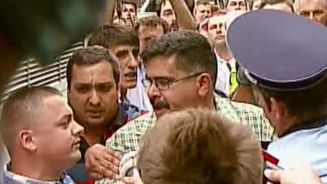 Scandalul de la Liceul Bolintineanu. Unul dintre parintii elevilor este cercetat pentru ultraj