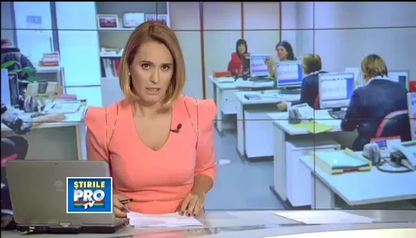 Operatiune anti-evazune fiscala de amploare la filialele BCR. 21 de angajati, ridicati de DIICOT