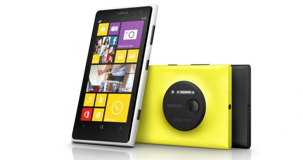 Nokia a lansat un nou smartphone, Lumia 1020. Ce inovatii aduce telefonul. VIDEO