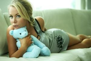 "O data pe an, sotul are voie sa ma insele." Reactia barbatului dupa ce sotia l-a anuntat asta