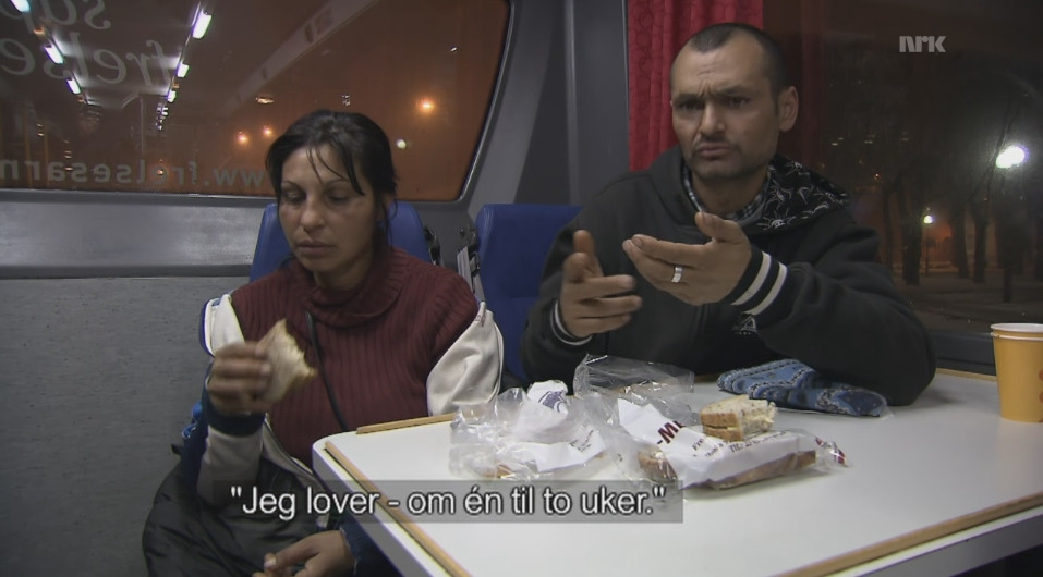 Reportaj al unei televiziuni din Norvegia despre cersetorii romani: "Please please please". VIDEO