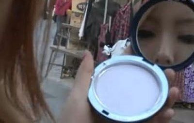 Cum arata femeia care timp de 2 ani nu s-a demachiat nici macar un 1 minut: GALERIE FOTO