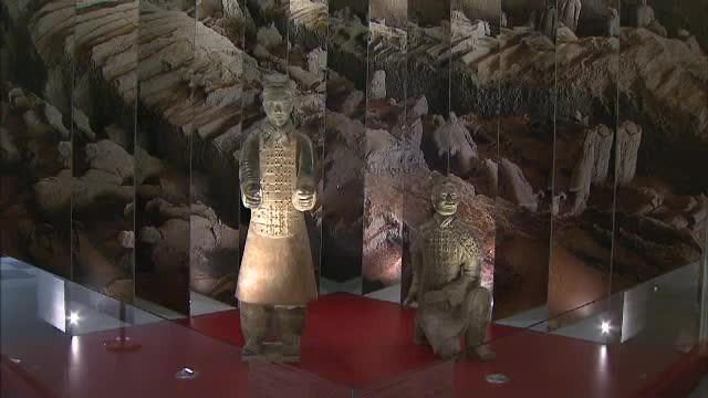 Soldatii din teracota mai raman in Capitala doua saptamani. Programul expozitiei Comorile Chinei