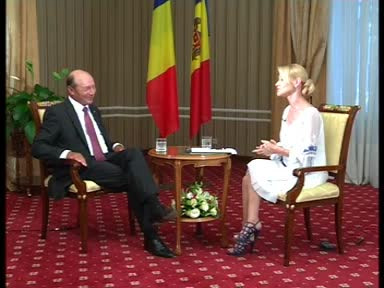 Traian Basescu, intr-un interviu pentru ProTV Chisinau: "O sa cer cetatenia Republicii Moldova"