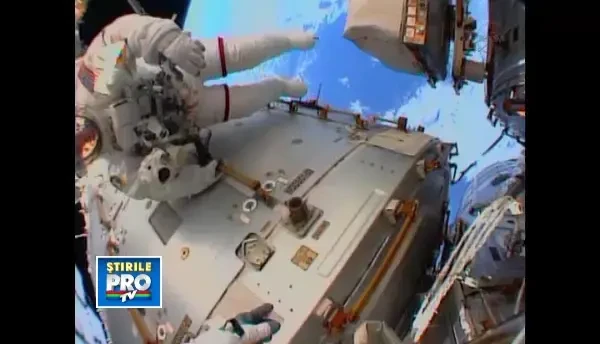 NASA a anulat o misiune dupa ce casca unui astronaut s-a umplut cu apa: Nu avem o explicatie