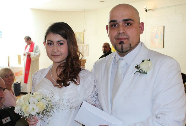 Nunta la care a plans toata lumea. Povestea cutremuratoare din spatele acestei fotografii