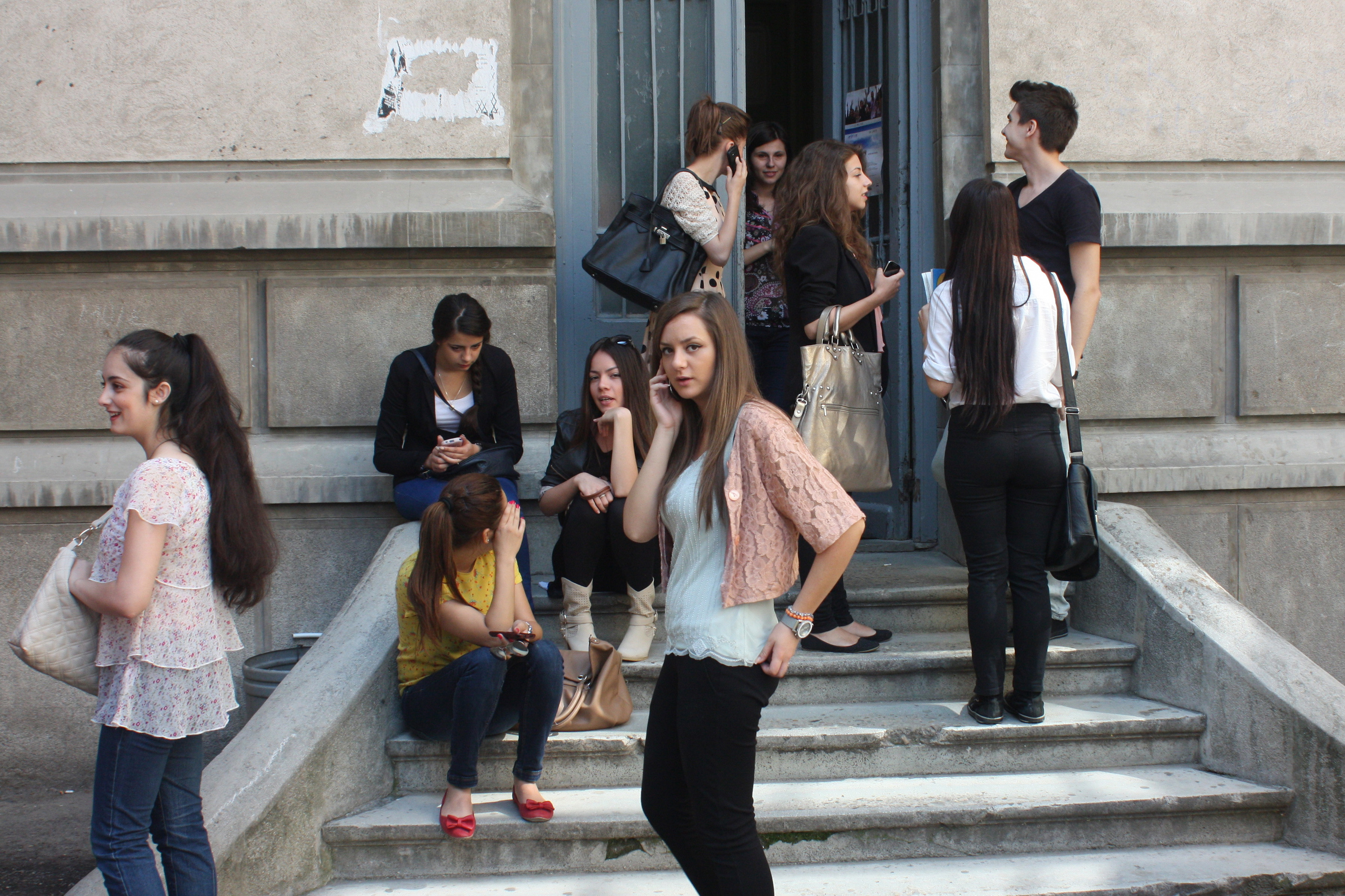 Seful ISU Bucuresti: Pregatirea pentru situatii de urgenta ar trebui sa fie in programa scolara