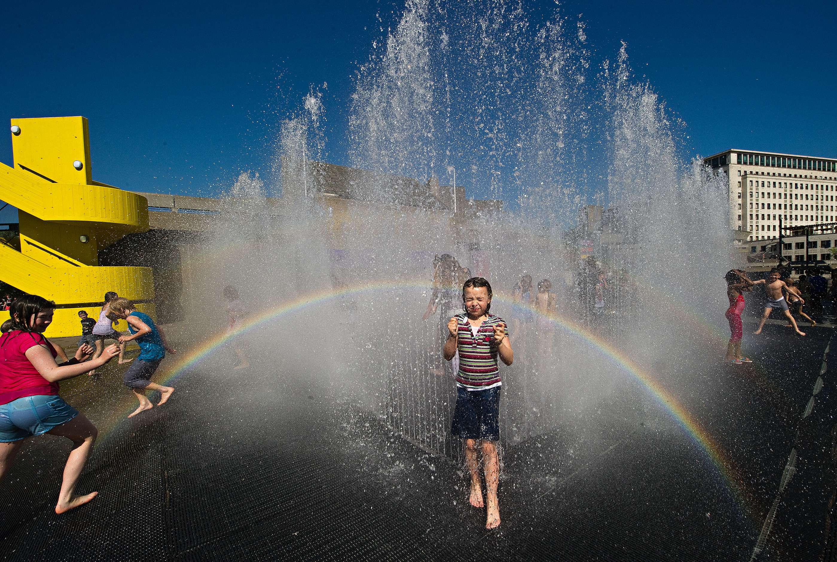 Canicula mortala in Marea Britanie. Peste 100 de persoane au murit doar in Tara Galilor