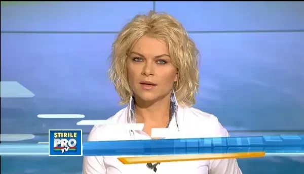 A adunat 60 de maidanezi in gospodaria ei din Targoviste. Ce reactie au avut vecinii