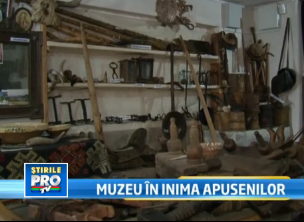 Muzeograf amator. Nea Achim si-a transformat casa intr-un veritabil muzeu dedicat Apusenilor