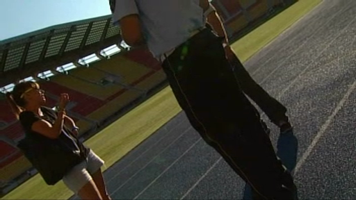 Un reporter ProTV a fost agresat de bodyguarzii lui Mihai Stoica,managerul Stelei. IMAGINI NEEDITATE