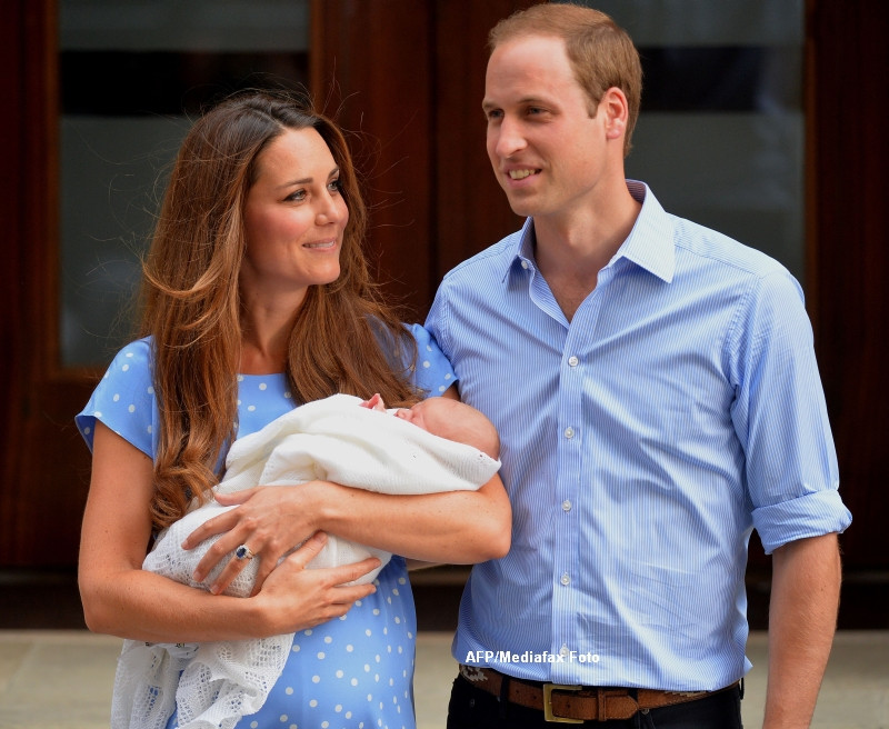 Analiza CNNMoney. Cat vor plati William si Kate pentru cresterea micului print