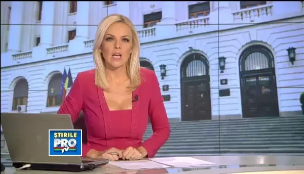 Cursul euro a coborat sub 4,4 lei. Isarescu: Romania a iesit din perioada de tranzitie