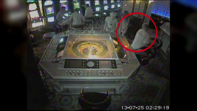 Fiul unui cunoscut milionar roman a distrus un cazinou, dupa ce a pierdut bani la ruleta