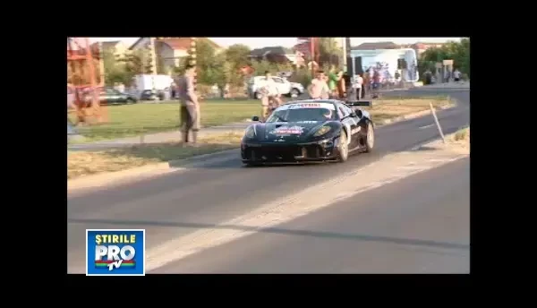 (P) Spectacol autentic marca Ferrari la inaugurarea Hotelui Galaxy si Pizzeriei Stop&Go!