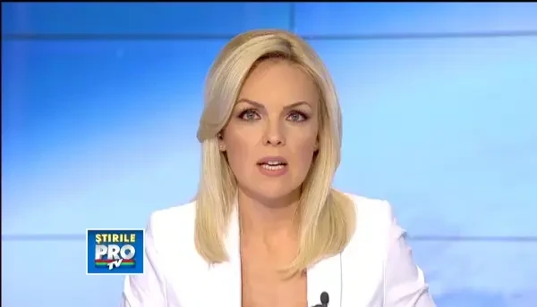 Premierul Ungariei, Viktor Orban, a fost atacat cu rosii in timpul vizitei de la Baile Tusnad