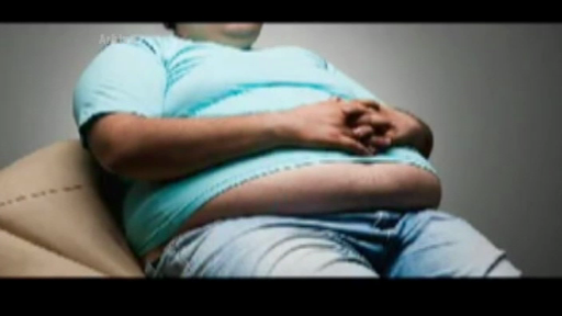 Cum arata barbatul din Arabia Saudita care cantareste 610 kilograme. A fost internat de urgenta