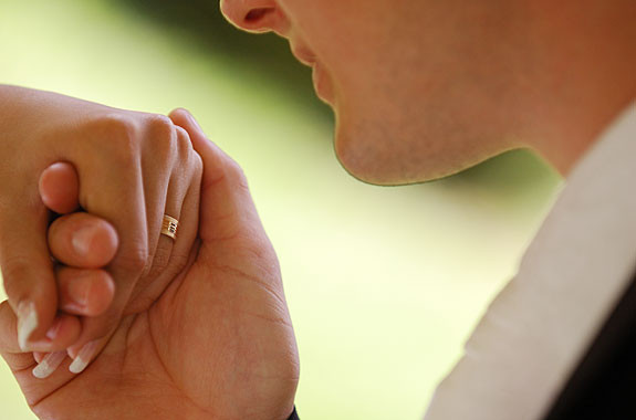 Cum a fost organizata nunta pentru care mirii au platit numai 1 lira sterlina. Nu le-a lipsit nimic