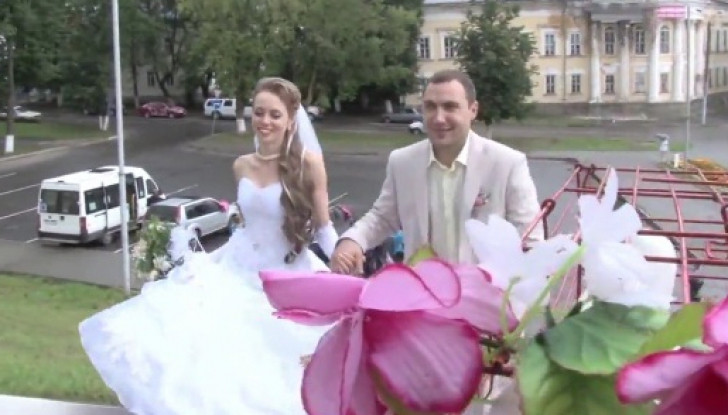 S-a intamplat chiar inainte ca miri sa intre in biserica. "A fost un soc pentru toata lumea". VIDEO