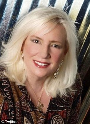 Descoperirea bizara facuta de un cuplu intr-o padure din Canada. Clipul cu peste 50.000 de accesari