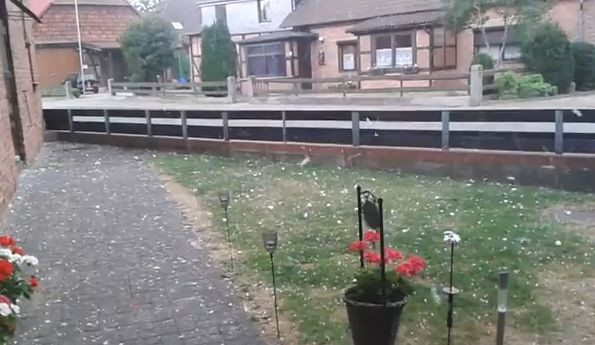 Un sat din Germania, distrus de grindina. Pagubele se ridica la milioane de euro. VIDEO