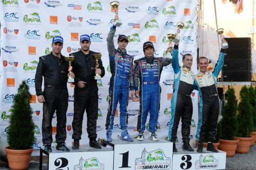 A fost nebunie la Raliul Sibiului! Cea mai dura etapa din campionatul national: doar jumatate dintre echipaje au reusit sa treaca linia de sosire