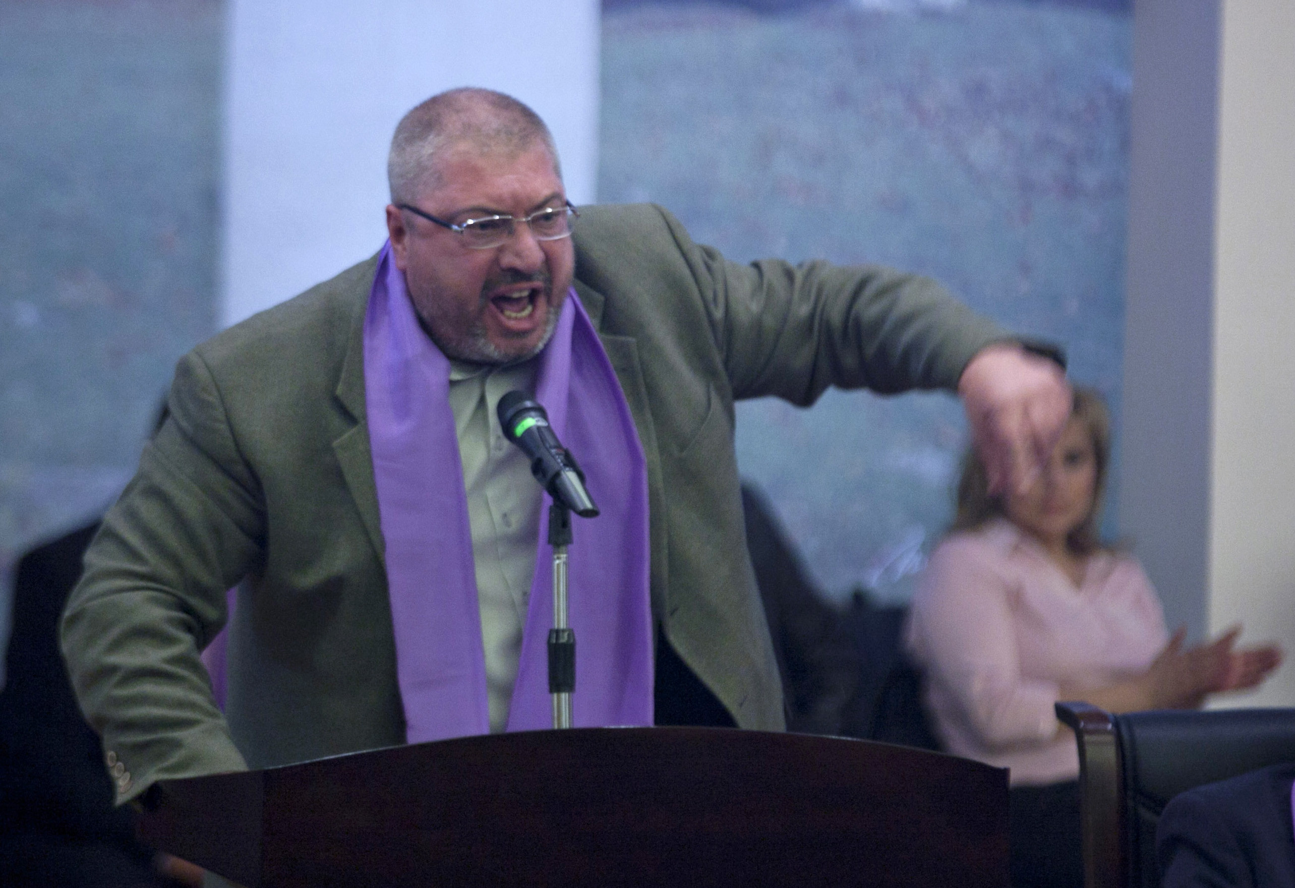 E oficial! Anuntul SOC a fost facut in urma cu putin timp. Cei care-l cunosc inca nu-si revin