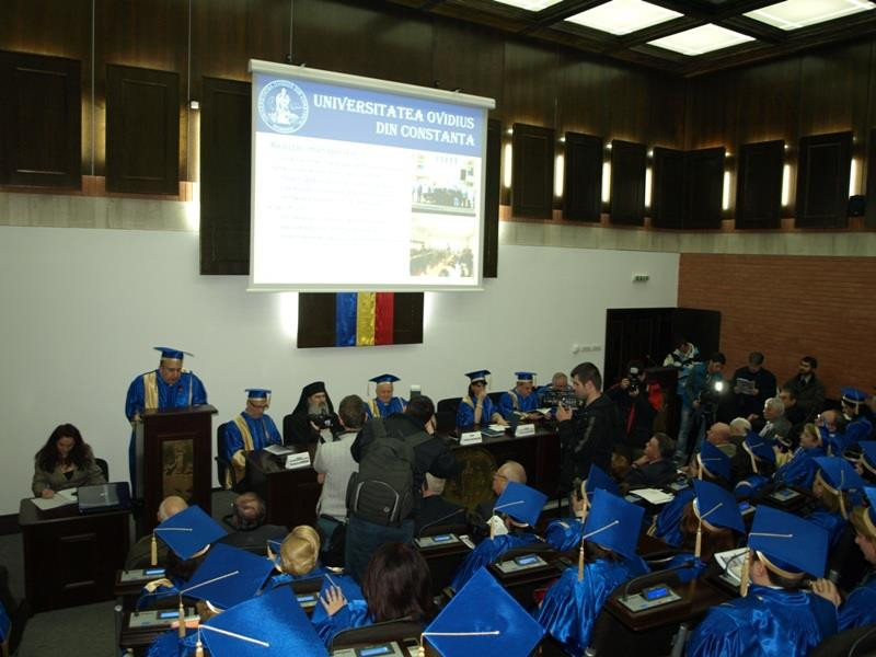 Rectorul Universitatii Ovidius din Constanta a fost retinut de DNA dupa ce a fost prins in flagrant