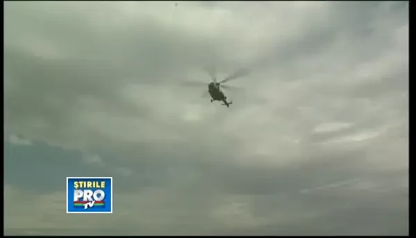 Elicopterul prabusit in judetul Mures a fost recuperat, dupa o operatiune speciala a MAI