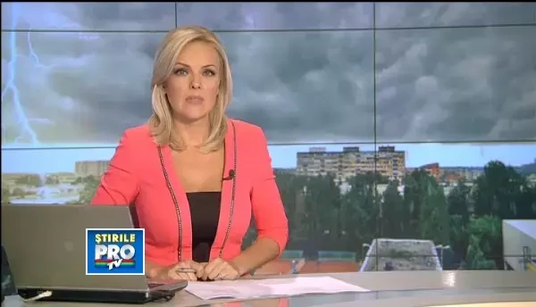 COD GALBEN de furtuni pana miercuri. La Botosani, strazile au fost acoperite de suvoaie intr-o ora