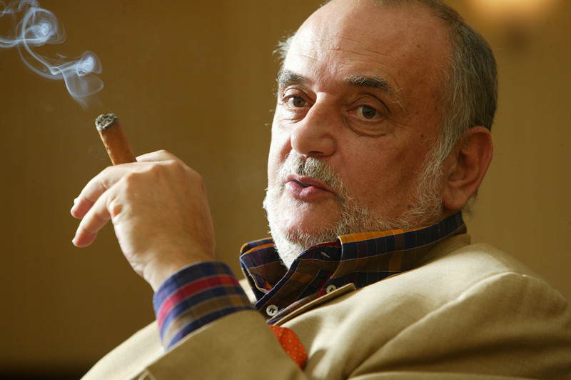 Trupul neinsufletit al lui Dinu Patriciu a fost adus in Romania. Omul de afaceri va fi inmormantat la Cimitirul Bellu