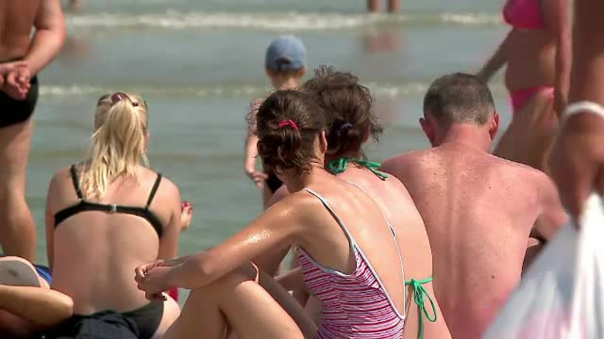 Muncesc tot anul "afara", dar se intorc acasa vara. Vacanta la mare a romanilor din strainatate