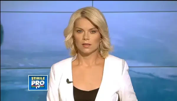 Moarte misterioasa la Oradea.Trupul unui barbat a fost gasit pe caldaram in fata spitalului judetean