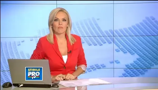 IMAGINI SOCANTE. Scuterist spulberat pe sosea de un sofer care a taiat linia continua