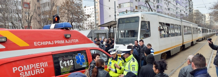 Vatmanul unuia dintre tramvaiele care s-au ciocnit in Capitala, cercetat penal