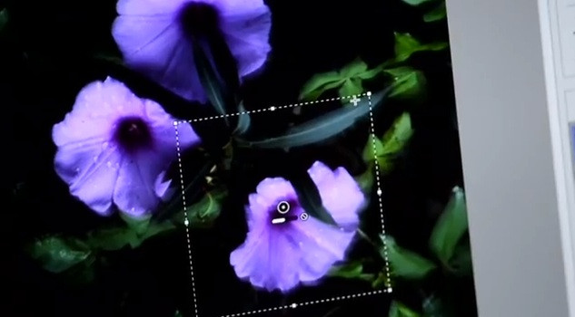 Cum arata o sedinta de "Photoshop" LIVE intr-o statie de autobuz. VIDEO