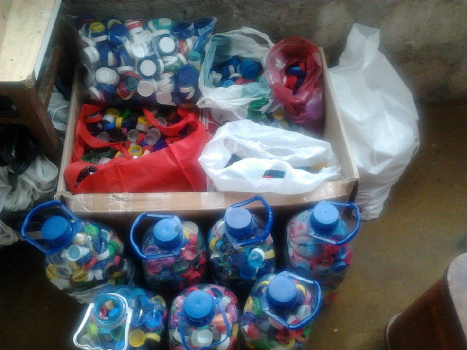 "Dopuri pentru o cauza". Campania deosebita a unui tanar care vrea sa ajute o persoana cu handicap