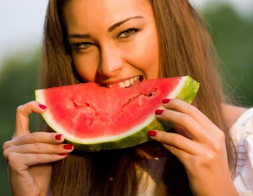 Pepenele rosu, cel mai bun aliat in lupta impotriva celulitei. Cum trebuie consumat