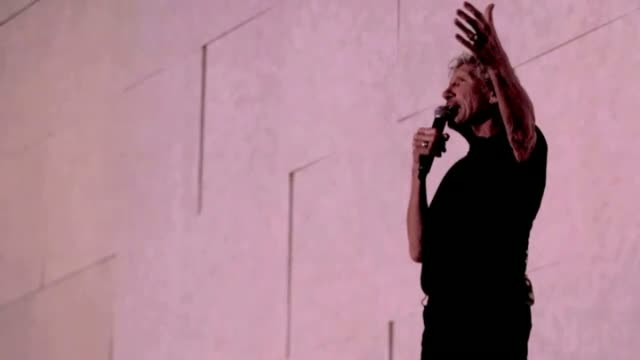 Roger Waters aduce "Zidul" la Bucuresti. 40.000 de oameni vor avea sansa sa il asculte pe 28 august