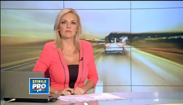 O femeie a murit pe loc, iar nepotii ei sunt in stare grava. Un fost politist i-a lovit cu masina