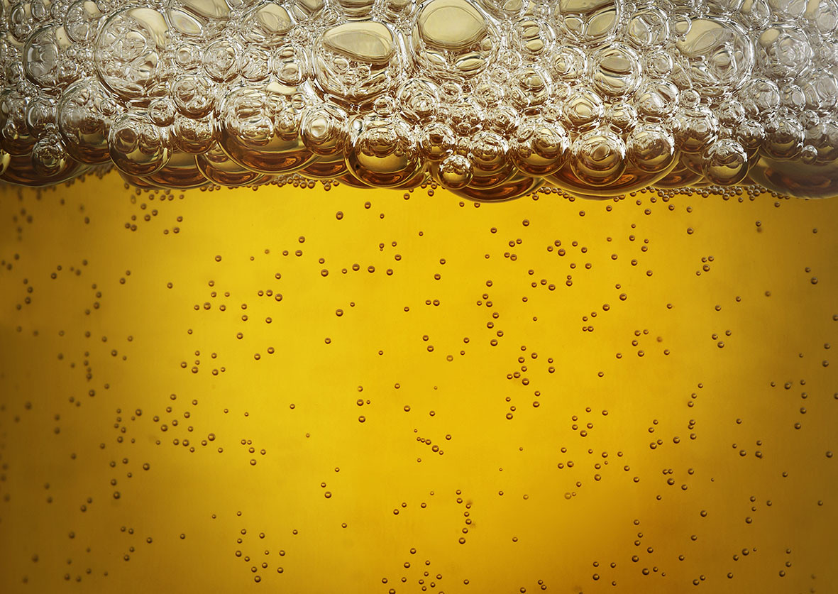 Consumul moderat de bere poate imbunatati memoria si nivelul de atentie