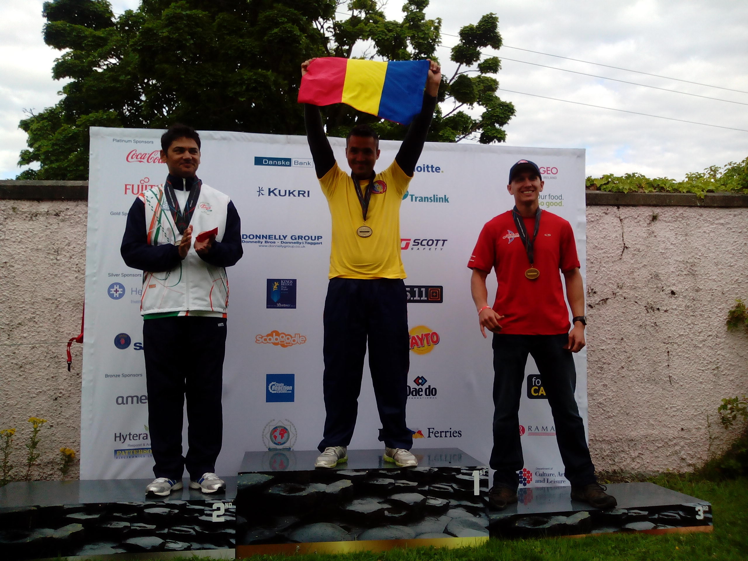 Un pompier hunedorean e cel mai bun tintas. Premiile obtinute la Campionatul Mondial de tir cu arcul