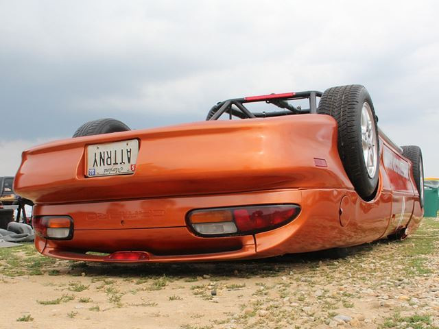 Prima masina care castiga o cursa de anduranta cu susul in jos! VIDEO